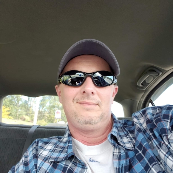 Meet your Posher, Christopher - Picture 1 of 1